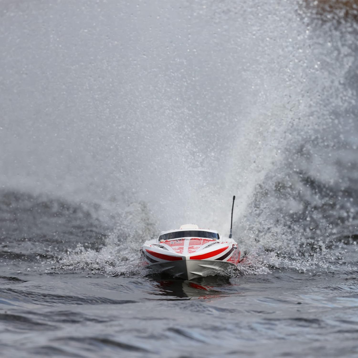 Pro Boat RC Impulse, 32-", Brushless, White/Red