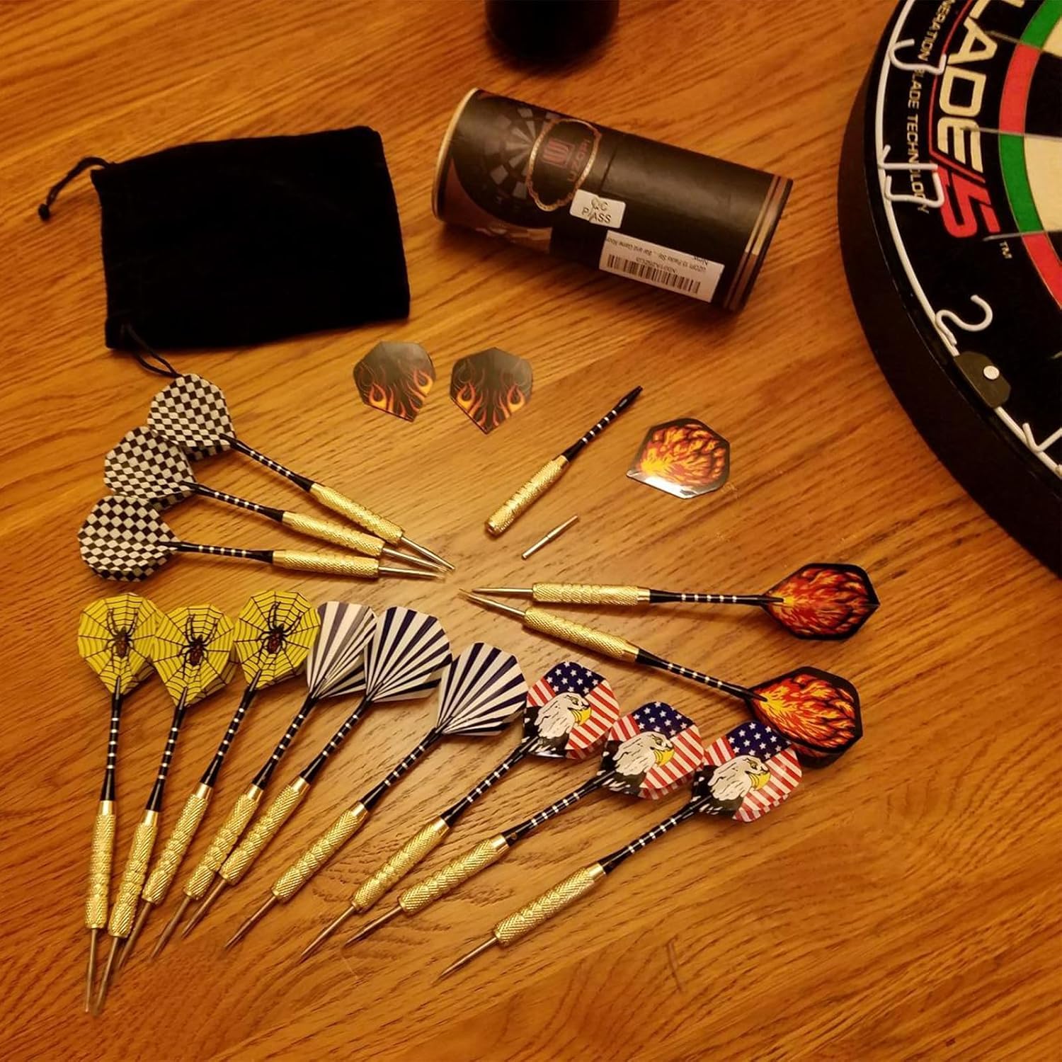 15 Piece Steel Tip Darts, 18 Grams