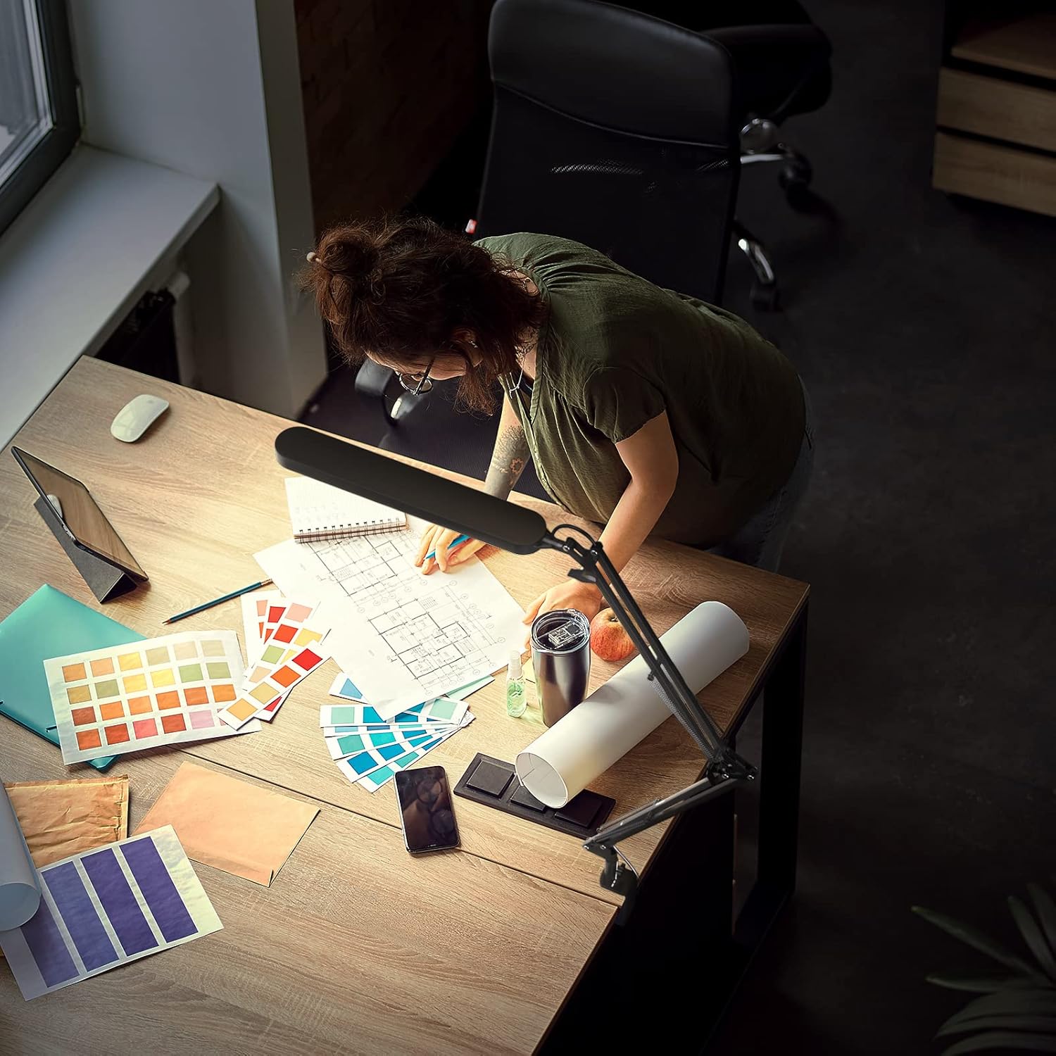 31.5 inch LED Desk Lamp