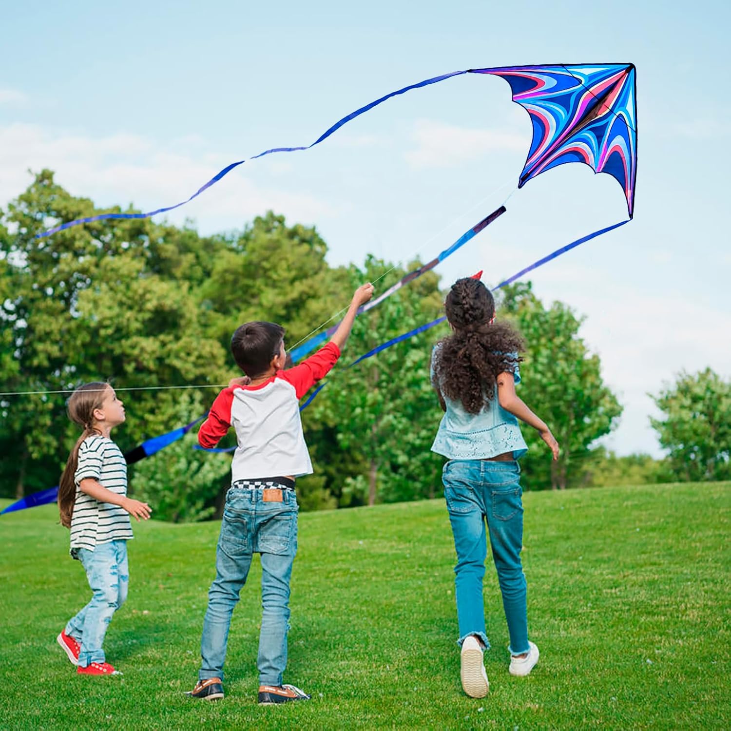 Large Delta Kite, 328ft String Handle