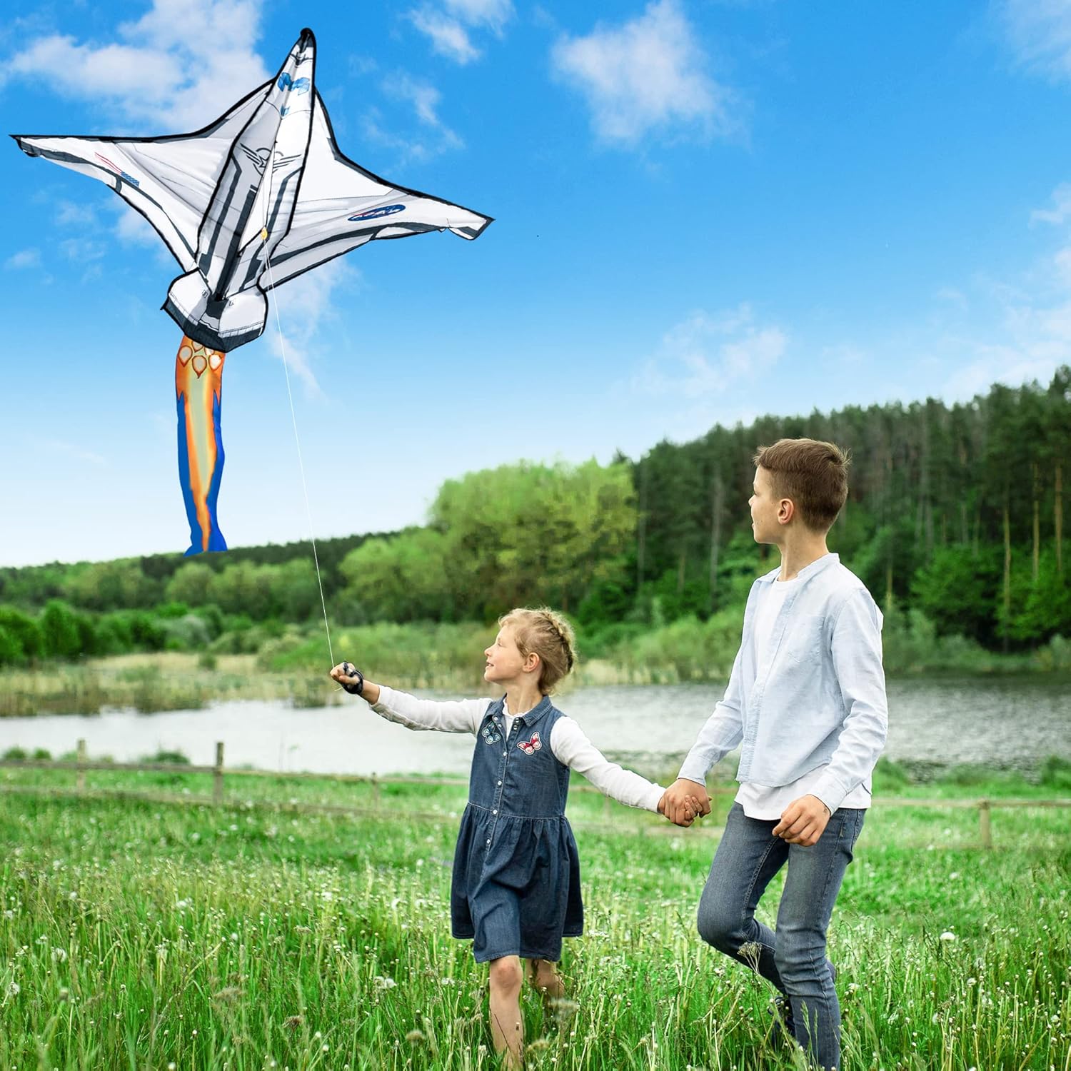 Spaceship Kite, 200ft String
