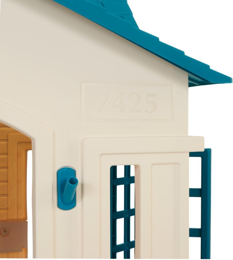 Kemp Cottage Playhouse