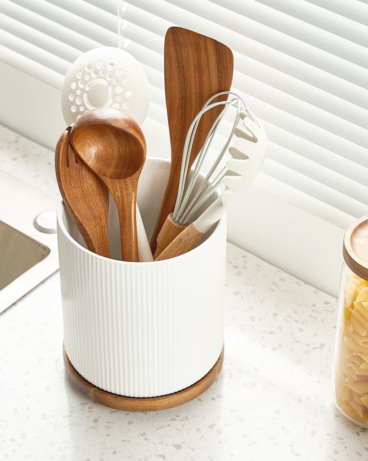 getstar utensil holder, 360 rotating large kitchen utensil holder, ceramic cooking utensil holder for kitchen counters, with rotating and removable wooden base