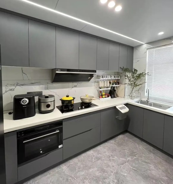 Grey Kitchen Cabinets