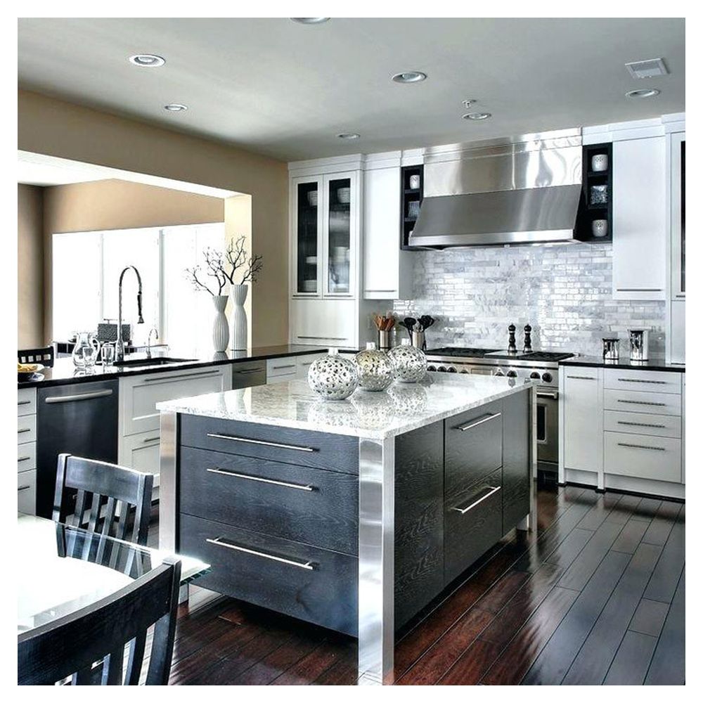 Custom Kitchen Cabinet