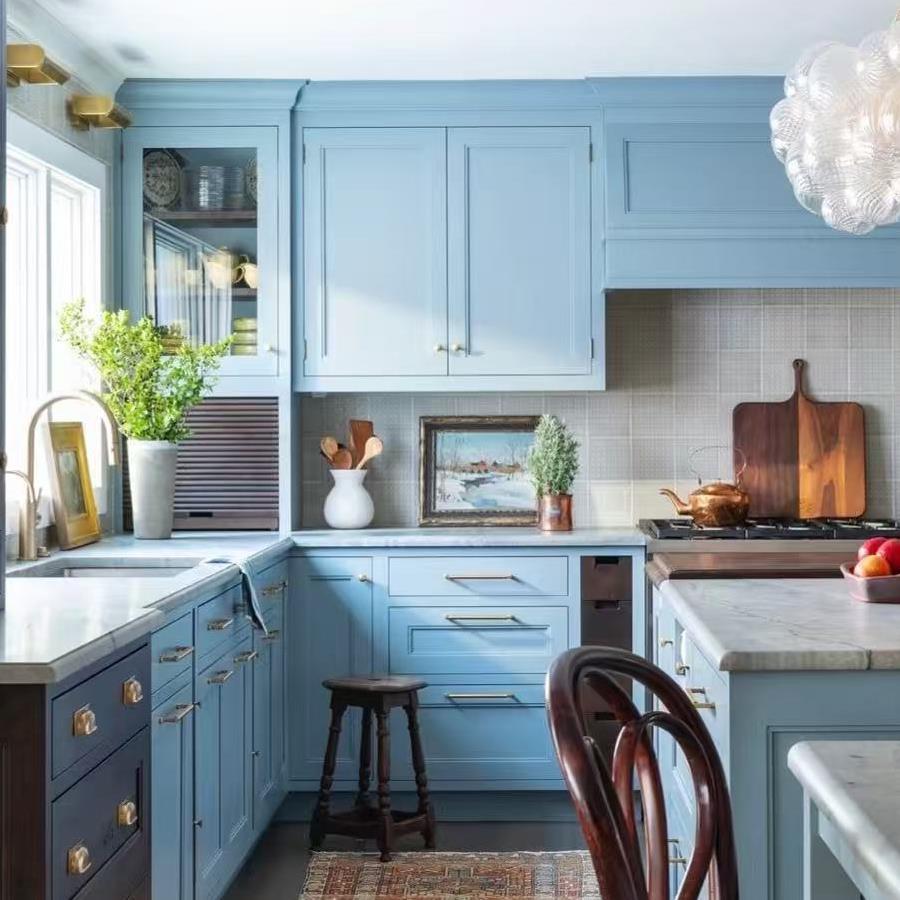 Custom Kitchen Cabinet