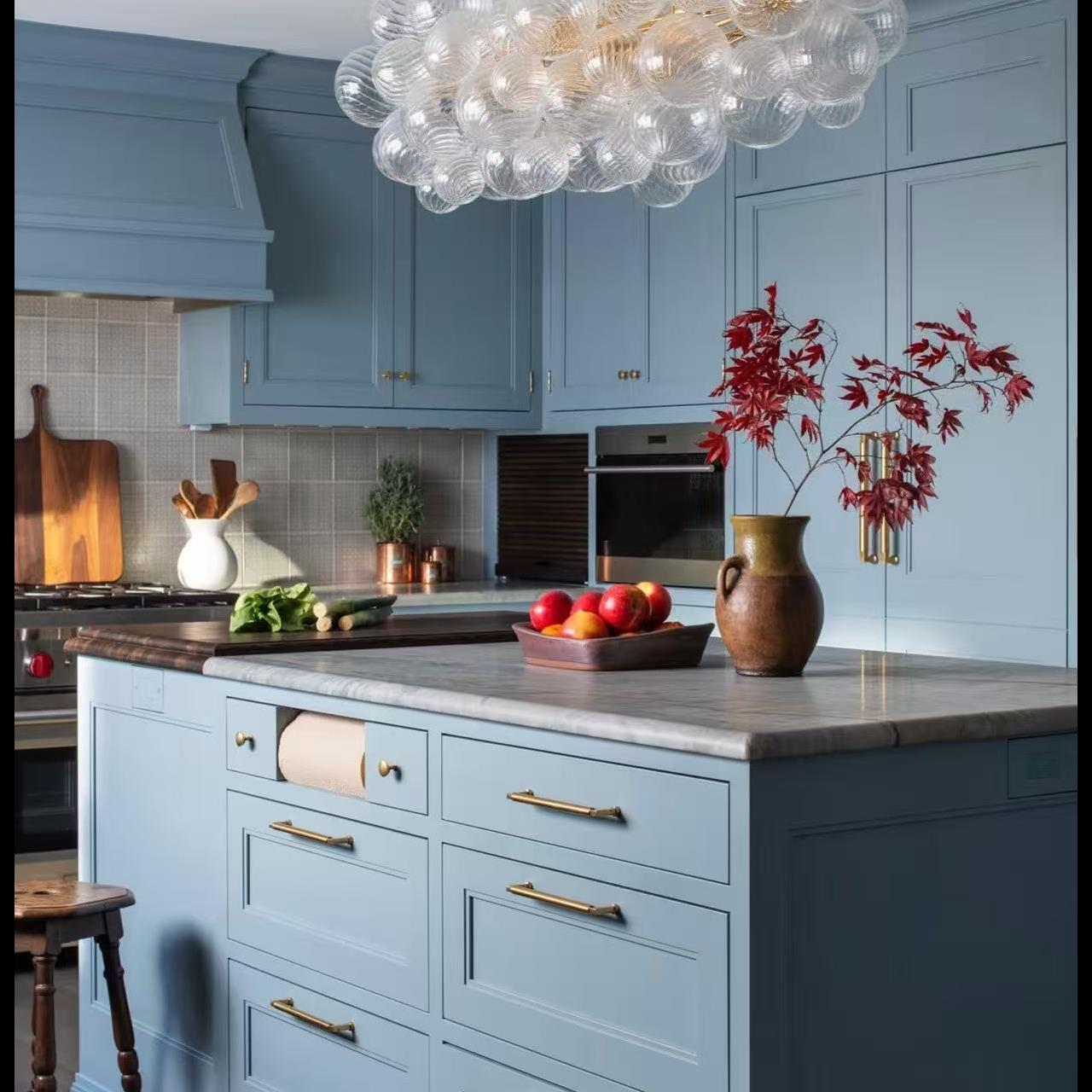 Custom Kitchen Cabinet