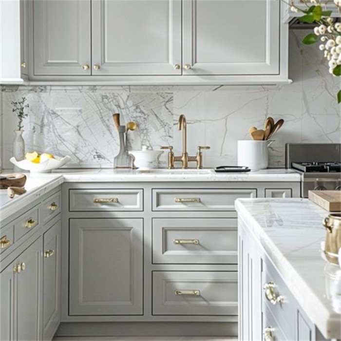 Custom Kitchen Cabinet