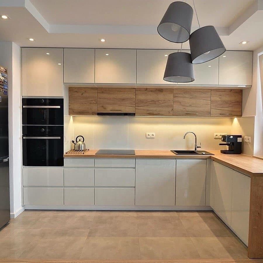 Custom Kitchen Cabinet