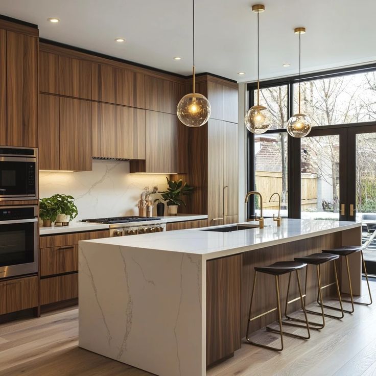 Custom Kitchen Cabinet