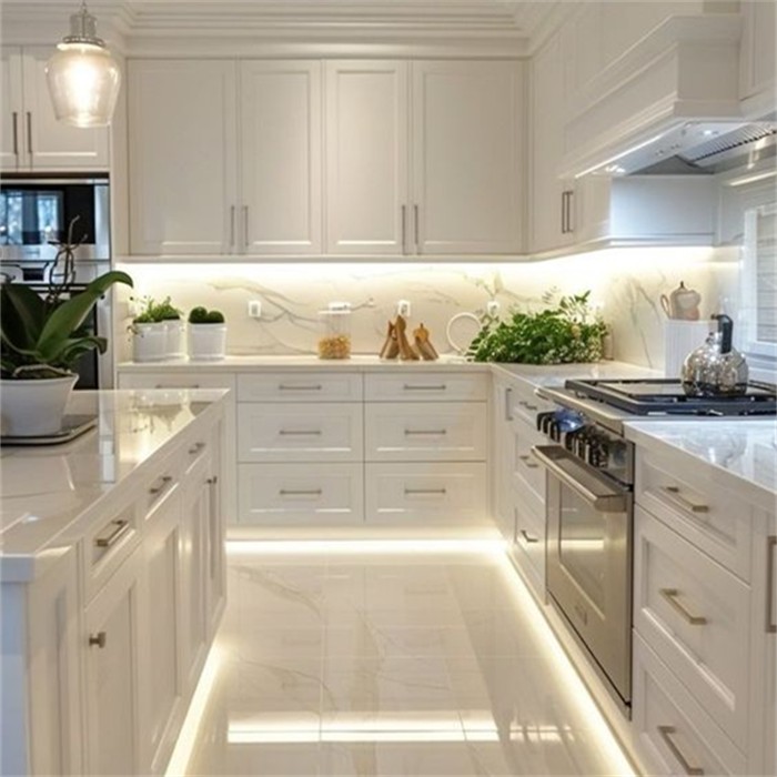 Custom Kitchen Cabinet