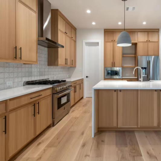 Custom Kitchen Cabinet