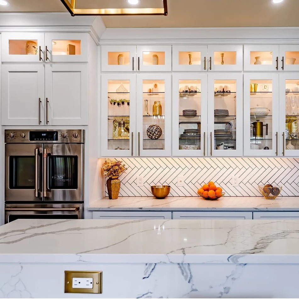 Custom Kitchen Cabinet