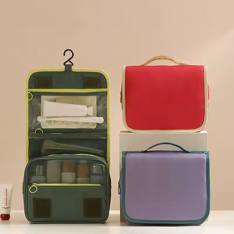Customized-Toilet-Bag-Travel-Storage-Bag-Weekend.jpg Toilet Bag