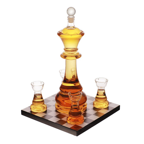 Chess Whisky Decant Glass Set