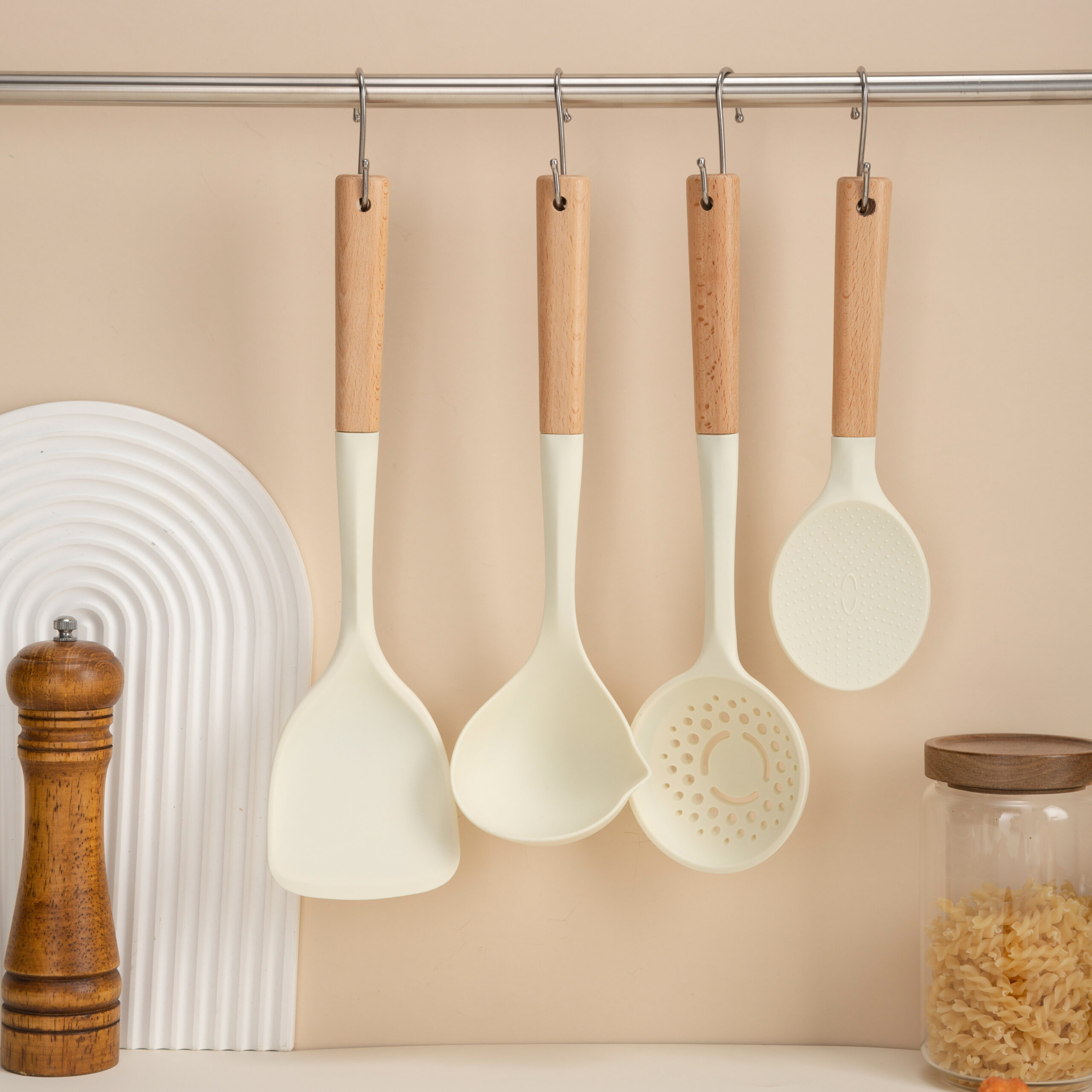 4 Piece Home Silicone Spoon, Whisk & Turner