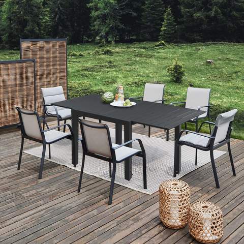 Extendable Sleek Aluminium Dining Table