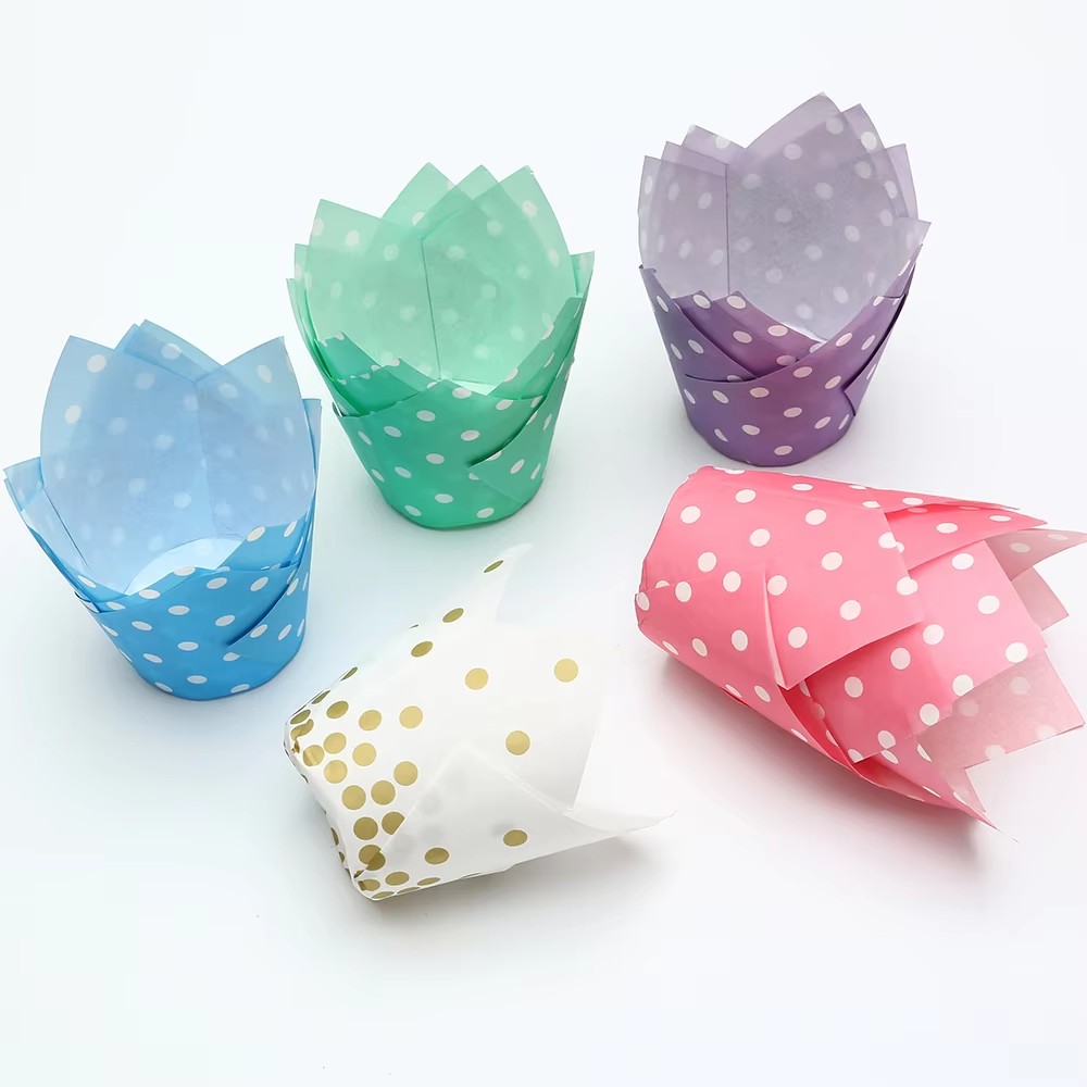 Polka Dot Tulip Wedding Liner