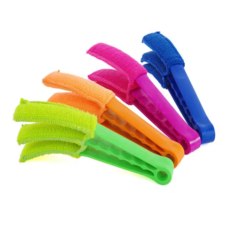 Car Blind Shutter Brush