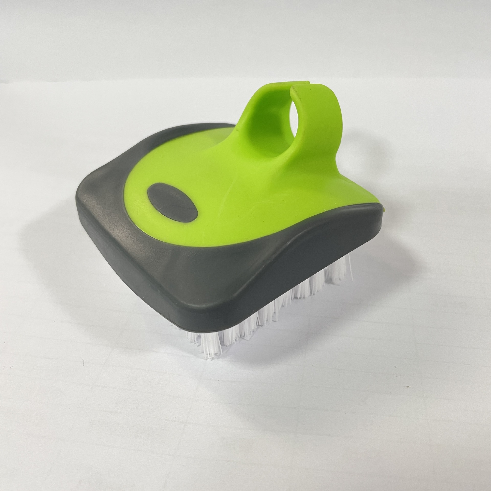 Mini Fruit Veggie Brush