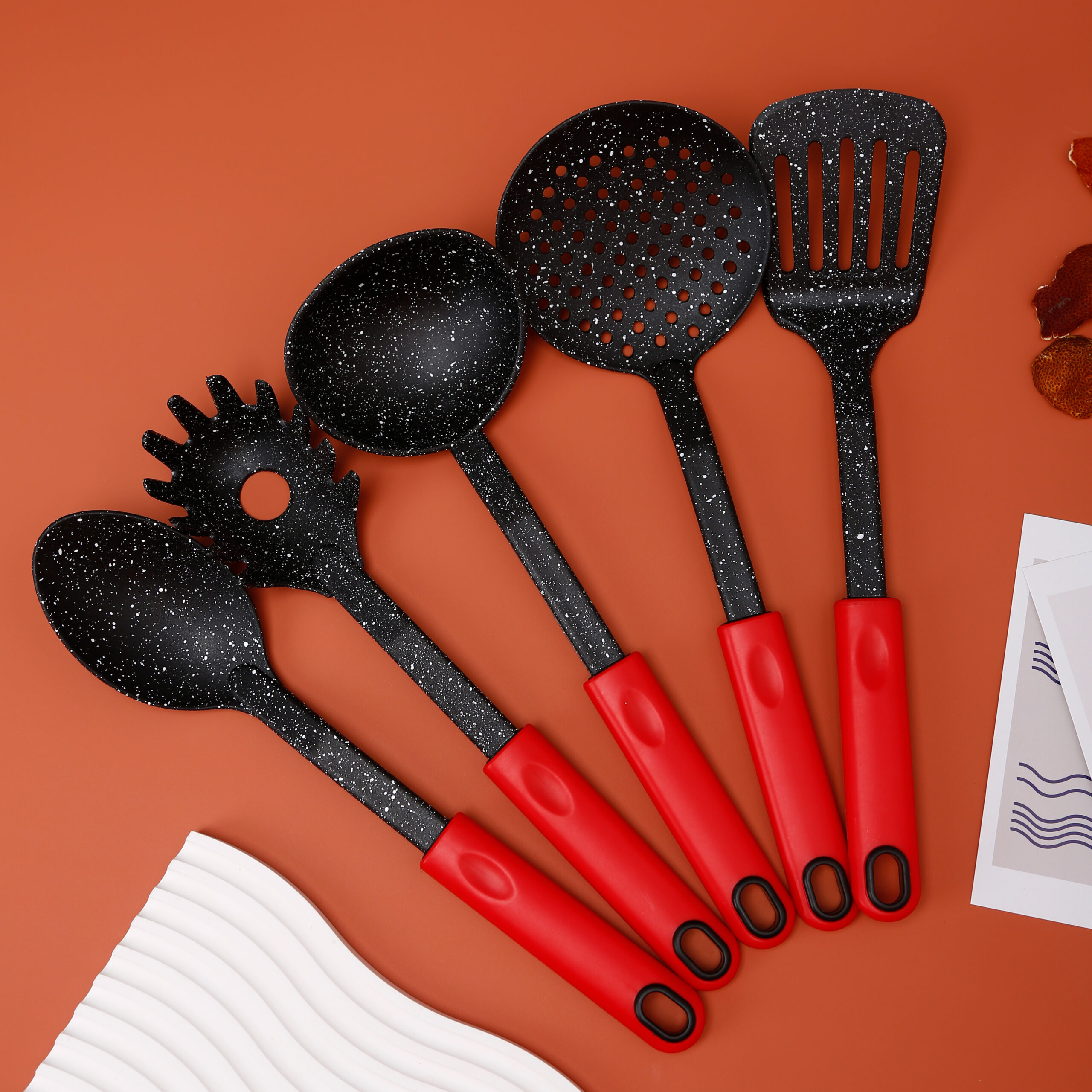 Non Stick Easy Clean Nylon Utensil Kit